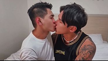 Big Ass bottom muslce suck cock boy man